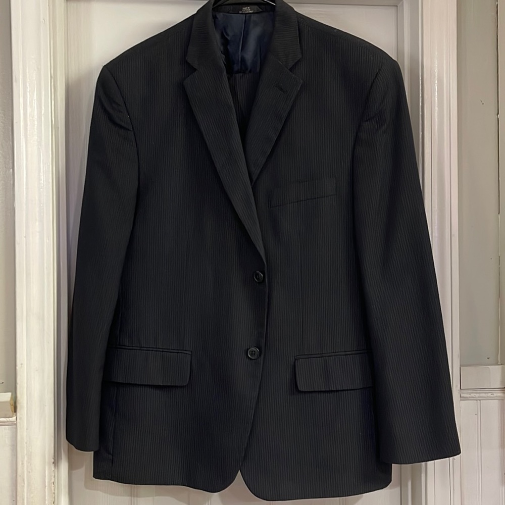 42S Jacket with 35x29 Slacks - Suit - Haggar - Navy Pinstripe